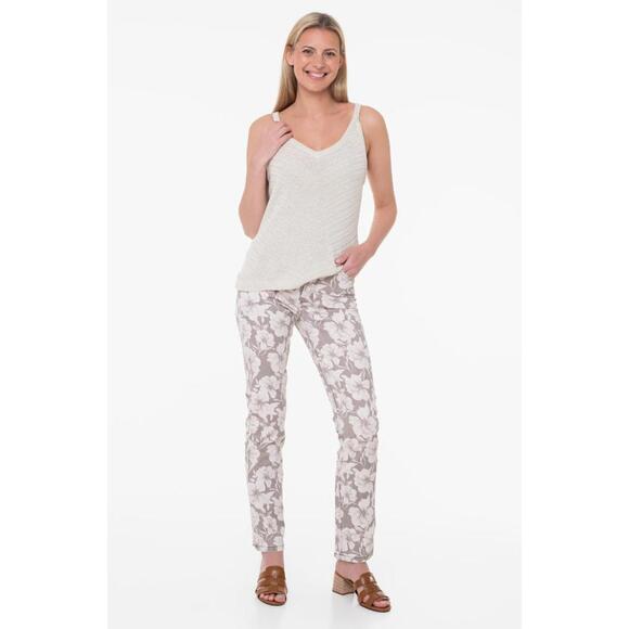 Guess Jeans Party Time Tan Size 28x29 NWT - Picture 7 of 14